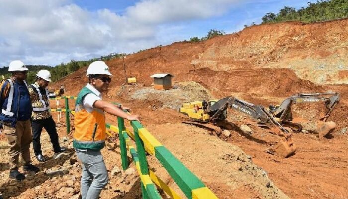 Gelar Ratas Siang Ini Prabowo Di Sebut Akan Stop Tambang Nikel Di Raja Ampat