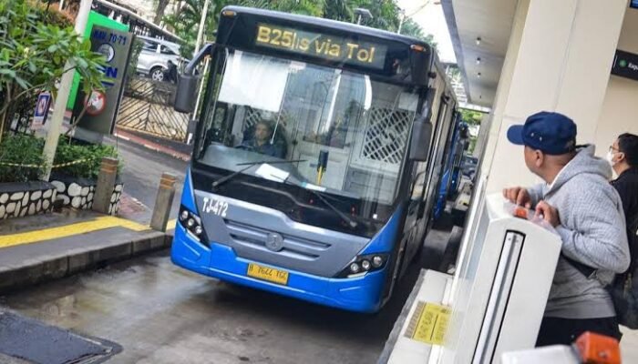 Dishub DKI Uji Coba Kamera AI untuk Hitung Penumpang di Rute Bekasi