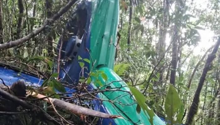 Helikopter Jatuh di Kalimantan Selatan, Satu Korban Ditemukan, Tujuh Masih Hilang