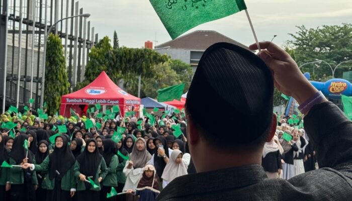 Ribuan Santri Meriahkan Hari Santri Nasional 2025 di Grand Wisata Bekasi