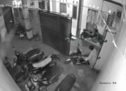 Pencurian Motor di Bekasi Terekam CCTV: Gagal Gasak KLX, Pelaku Bawa Kabur Honda Beat Deluxe